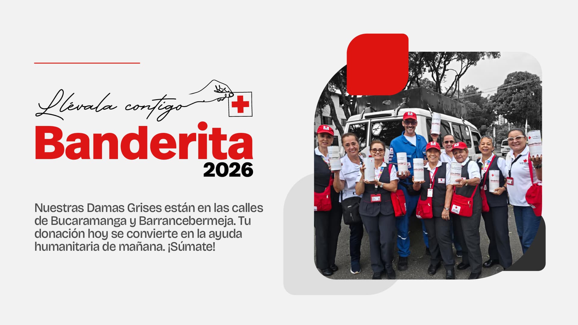 Voluntarias Damas Grises de la Cruz Roja en jornada comunitaria