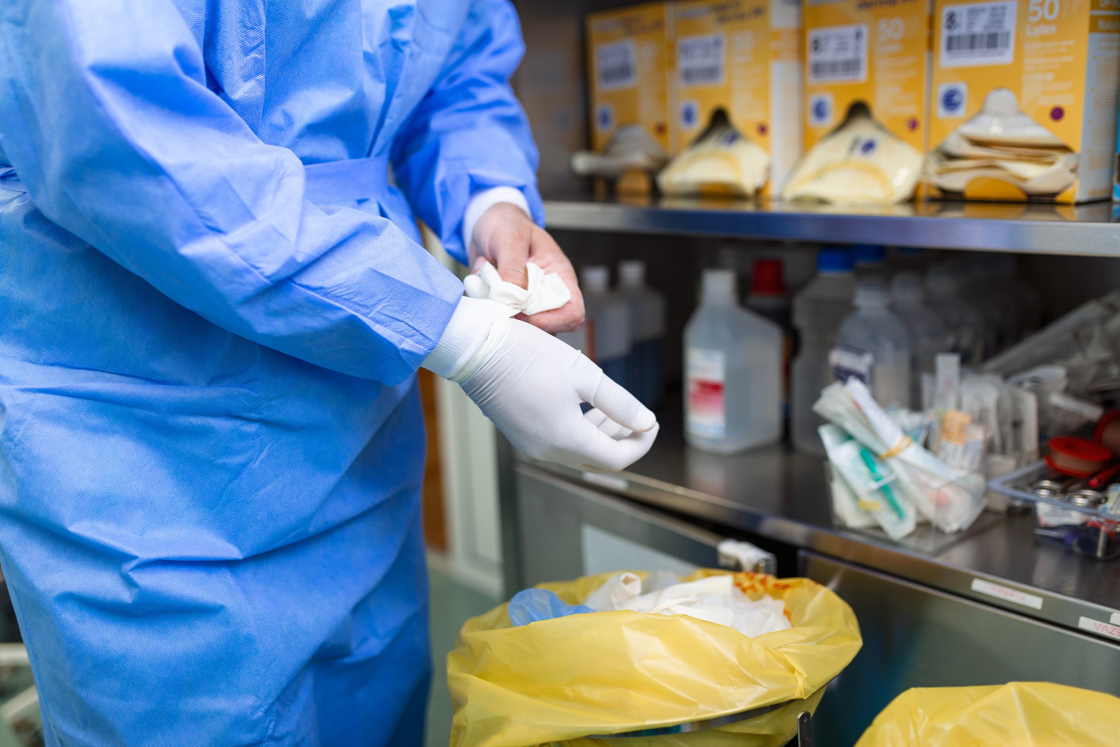 Portada — Curso de Bioseguridad y Manejo de Sustancias Residuos Químicos y Peligrosos